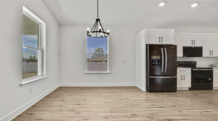 Brooksville, Florida 34613, 4 Bedroom Bedrooms, ,3 Bathroombathrooms,Residential,For Sale,Meadow Swallow,0,Mfro6436946