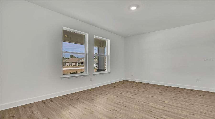 Brooksville, Florida 34613, 4 Bedroom Bedrooms, ,3 Bathroombathrooms,Residential,For Sale,Meadow Swallow,0,Mfro6436946