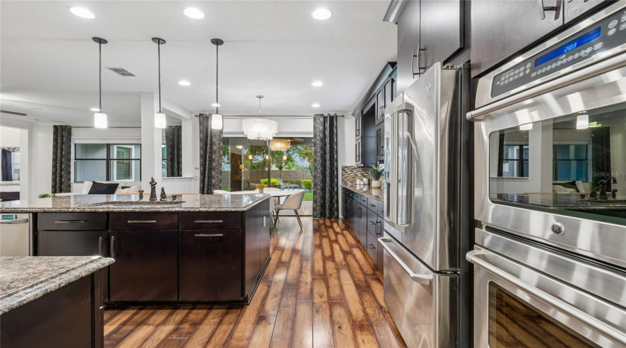 Lutz, Florida 33558, 5 Bedroom Bedrooms, ,4 Bathroombathrooms,Residential,For Sale,Feather Grass Loop,0,Mfrtb8534872