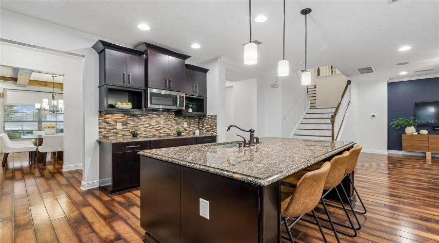 Lutz, Florida 33558, 5 Bedroom Bedrooms, ,4 Bathroombathrooms,Residential,For Sale,Feather Grass Loop,0,Mfrtb8534872