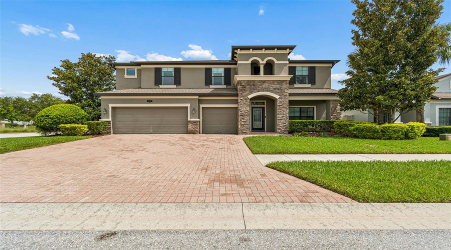 Lutz, Florida 33558, 5 Bedroom Bedrooms, ,4 Bathroombathrooms,Residential,For Sale,Feather Grass Loop,0,Mfrtb8534872