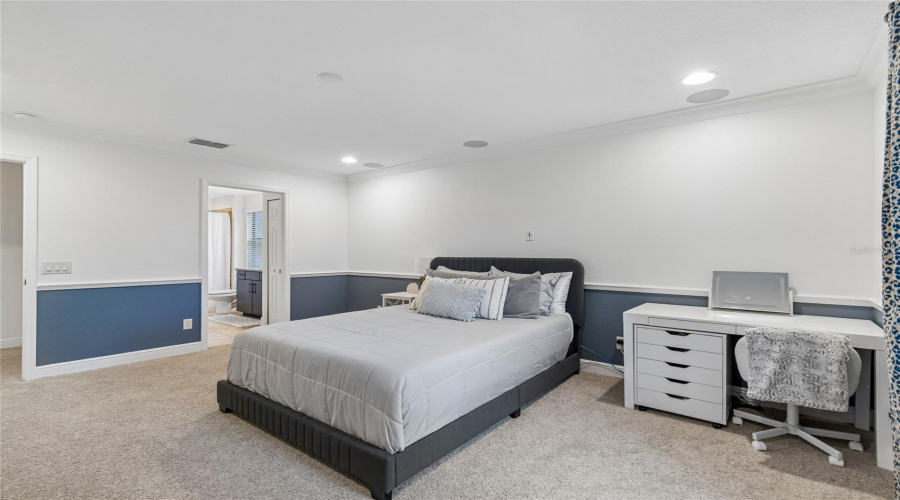 Lutz, Florida 33558, 5 Bedroom Bedrooms, ,4 Bathroombathrooms,Residential,For Sale,Feather Grass Loop,0,Mfrtb8534872