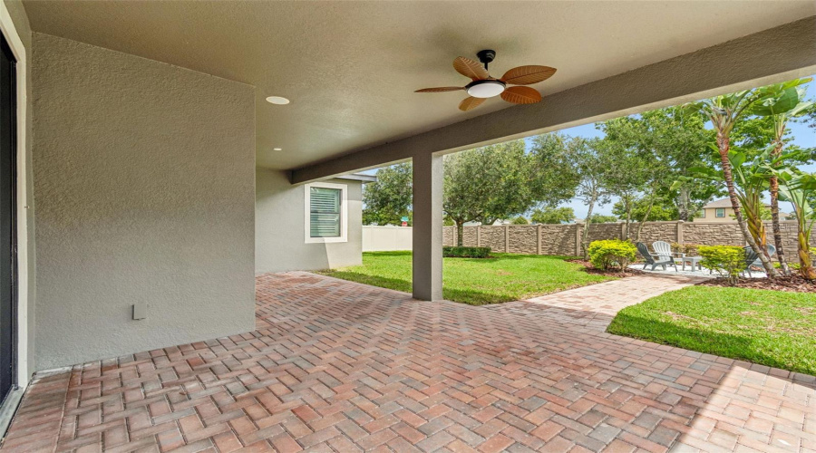 Lutz, Florida 33558, 5 Bedroom Bedrooms, ,4 Bathroombathrooms,Residential,For Sale,Feather Grass Loop,0,Mfrtb8534872