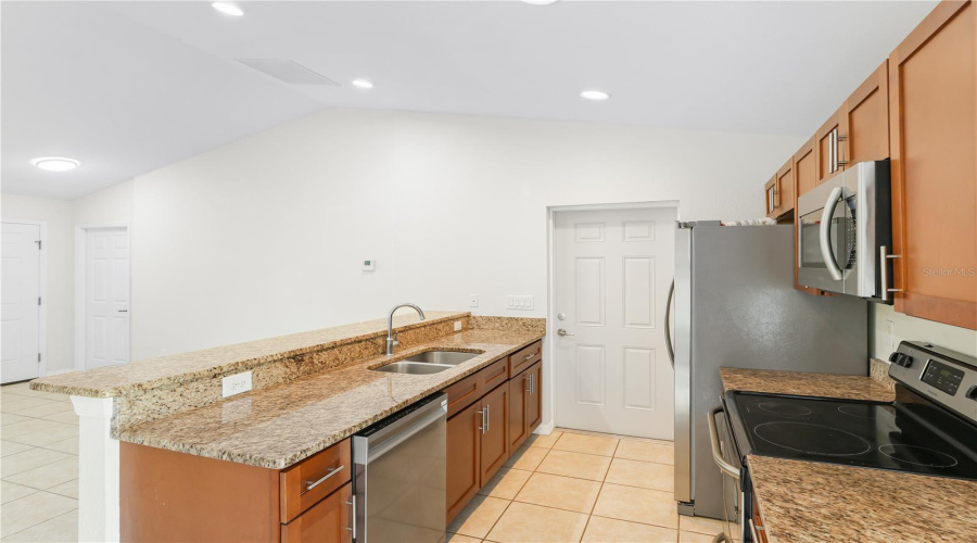 North Port, Florida 34286, 3 Bedroom Bedrooms, ,2 Bathroombathrooms,Residential,For Sale,Urmey,0,Mfra4697515