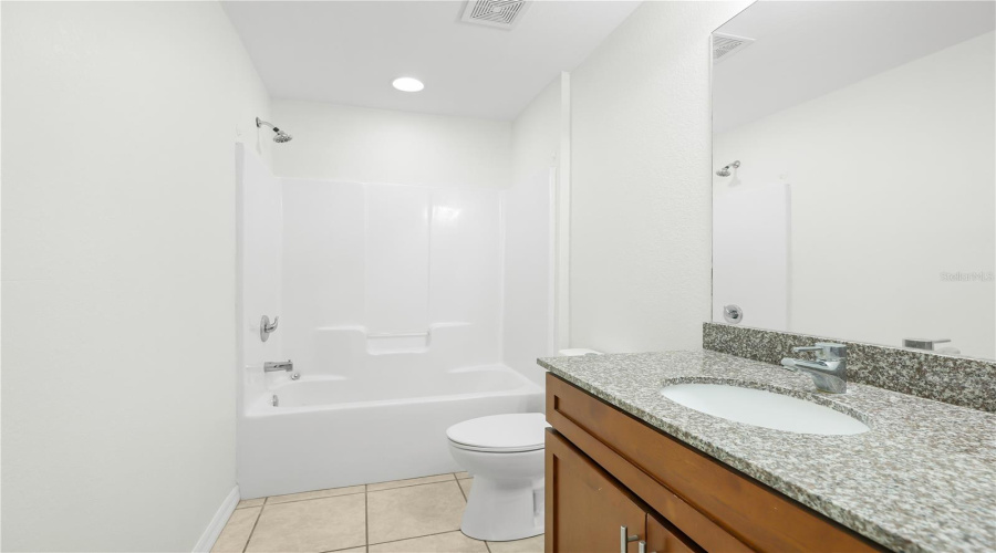 North Port, Florida 34286, 3 Bedroom Bedrooms, ,2 Bathroombathrooms,Residential,For Sale,Urmey,0,Mfra4697515