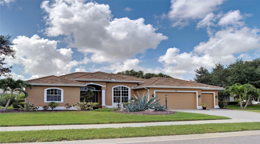 Venice, Florida 34292, 4 Bedroom Bedrooms, ,3 Bathroombathrooms,Residential,For Sale,Wild Pine,0,Mfrn6144613