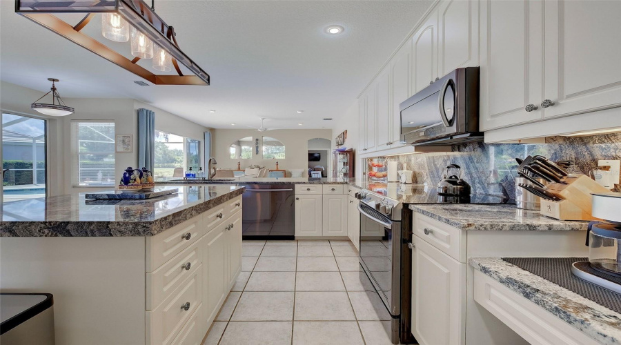 Venice, Florida 34292, 4 Bedroom Bedrooms, ,3 Bathroombathrooms,Residential,For Sale,Wild Pine,0,Mfrn6144613