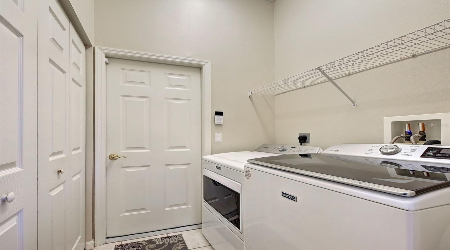 Venice, Florida 34292, 4 Bedroom Bedrooms, ,3 Bathroombathrooms,Residential,For Sale,Wild Pine,0,Mfrn6144613
