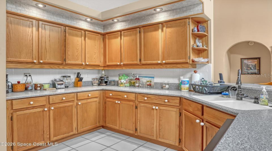 Titusville, Florida 32796, 3 Bedroom Bedrooms, ,2 Bathroombathrooms,Residential,For Sale,Tangle,0,Mfro6437006