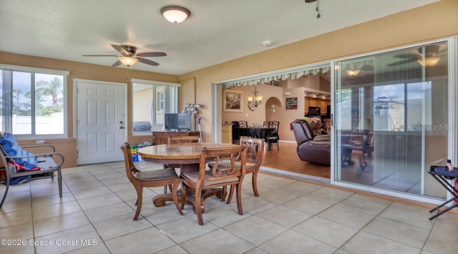 Titusville, Florida 32796, 3 Bedroom Bedrooms, ,2 Bathroombathrooms,Residential,For Sale,Tangle,0,Mfro6437006