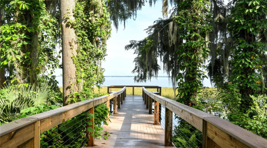Tavares, Florida 32778, 4 Bedroom Bedrooms, ,3 Bathroombathrooms,Residential,For Sale,Sawtooth,0,Mfrs5113529