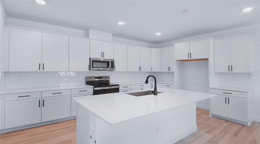 Tavares, Florida 32778, 4 Bedroom Bedrooms, ,3 Bathroombathrooms,Residential,For Sale,Sawtooth,0,Mfrs5113529