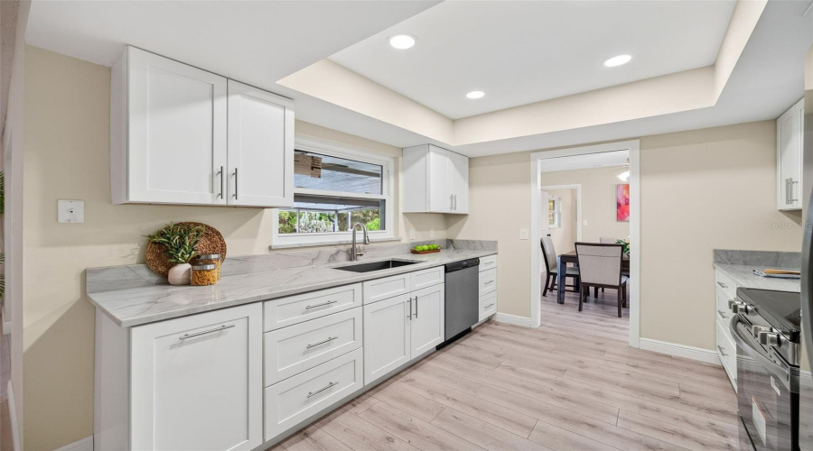 Kitchen 10'X9'