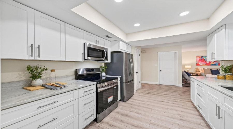 Winter Park, Florida 32792, 4 Bedroom Bedrooms, ,2 Bathroombathrooms,Residential,For Sale,Lodge Pole,0,Mfro6417303