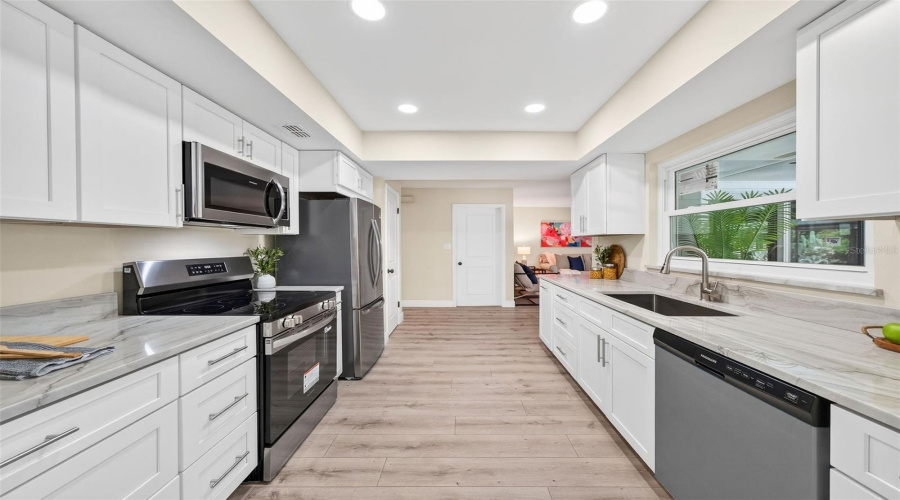 Winter Park, Florida 32792, 4 Bedroom Bedrooms, ,2 Bathroombathrooms,Residential,For Sale,Lodge Pole,0,Mfro6417303
