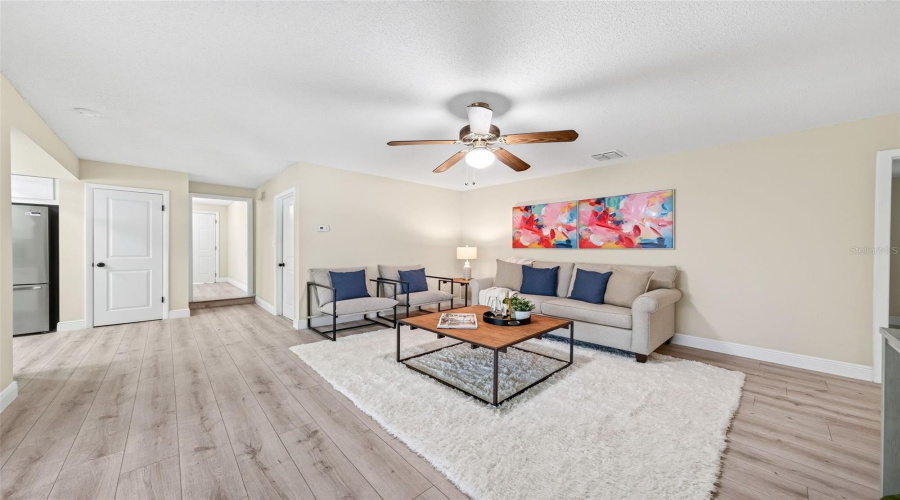 Winter Park, Florida 32792, 4 Bedroom Bedrooms, ,2 Bathroombathrooms,Residential,For Sale,Lodge Pole,0,Mfro6417303