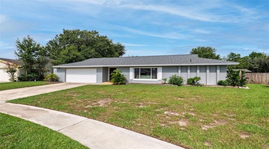 Winter Park, Florida 32792, 4 Bedroom Bedrooms, ,2 Bathroombathrooms,Residential,For Sale,Lodge Pole,0,Mfro6417303