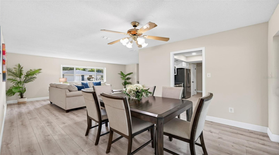 Winter Park, Florida 32792, 4 Bedroom Bedrooms, ,2 Bathroombathrooms,Residential,For Sale,Lodge Pole,0,Mfro6417303