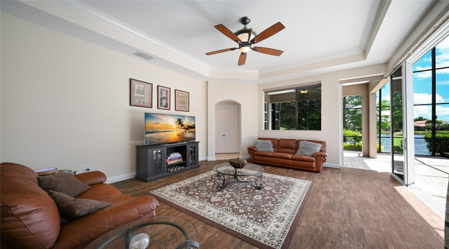 Lakewood Ranch, Florida 34202, 5 Bedroom Bedrooms, ,4 Bathroombathrooms,Residential,For Sale,Bowfin,0,Mfra4693544