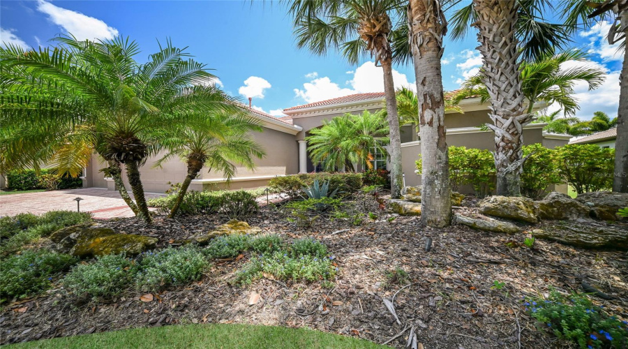 Lakewood Ranch, Florida 34202, 5 Bedroom Bedrooms, ,4 Bathroombathrooms,Residential,For Sale,Bowfin,0,Mfra4693544