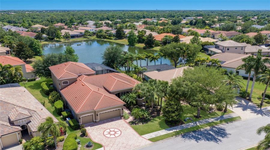 Lakewood Ranch, Florida 34202, 5 Bedroom Bedrooms, ,4 Bathroombathrooms,Residential,For Sale,Bowfin,0,Mfra4693544