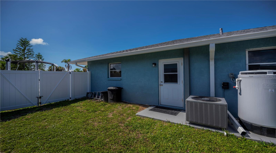 Venice, Florida 34293, 2 Bedroom Bedrooms, ,2 Bathroombathrooms,Residential,For Sale,Nantucket,0,Mfrn6145011