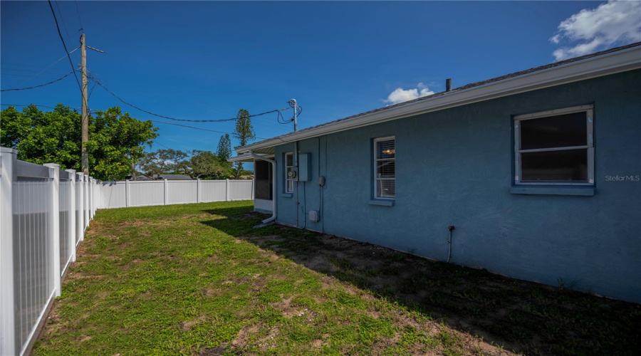 Venice, Florida 34293, 2 Bedroom Bedrooms, ,2 Bathroombathrooms,Residential,For Sale,Nantucket,0,Mfrn6145011