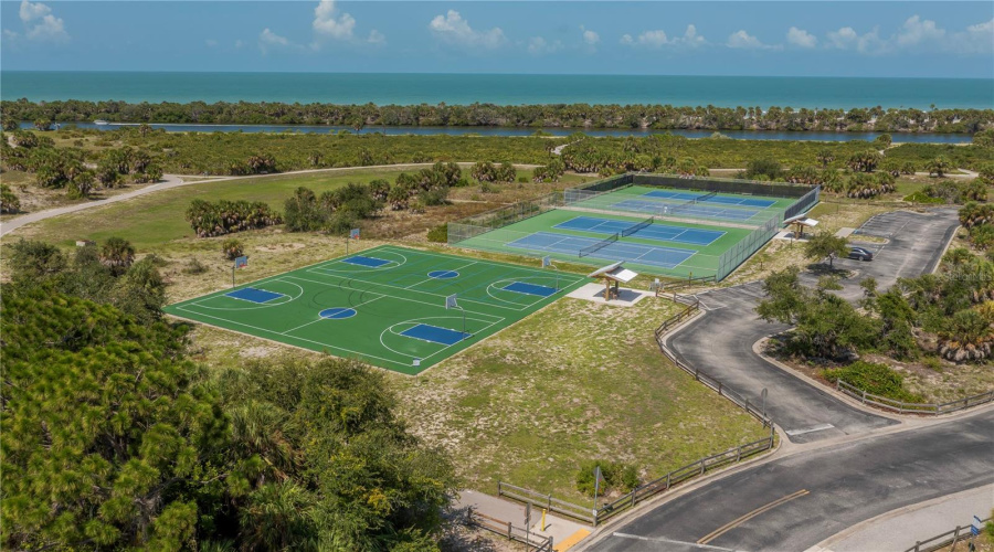 Venice, Florida 34293, 2 Bedroom Bedrooms, ,2 Bathroombathrooms,Residential,For Sale,Nantucket,0,Mfrn6145011
