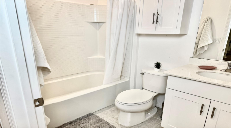 2Nd Upstair Bathroom