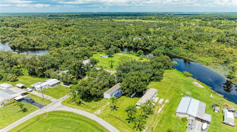 Punta Gorda, Florida 33982, 2 Bedroom Bedrooms, ,1 Bathroombathrooms,Residential,For Sale,Hilnick,0,Mfrtb8542537