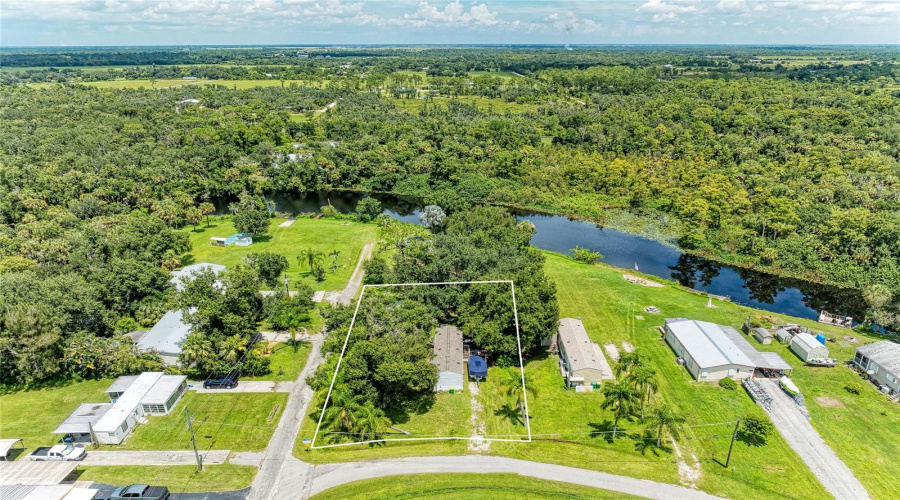Punta Gorda, Florida 33982, 2 Bedroom Bedrooms, ,1 Bathroombathrooms,Residential,For Sale,Hilnick,0,Mfrtb8542537