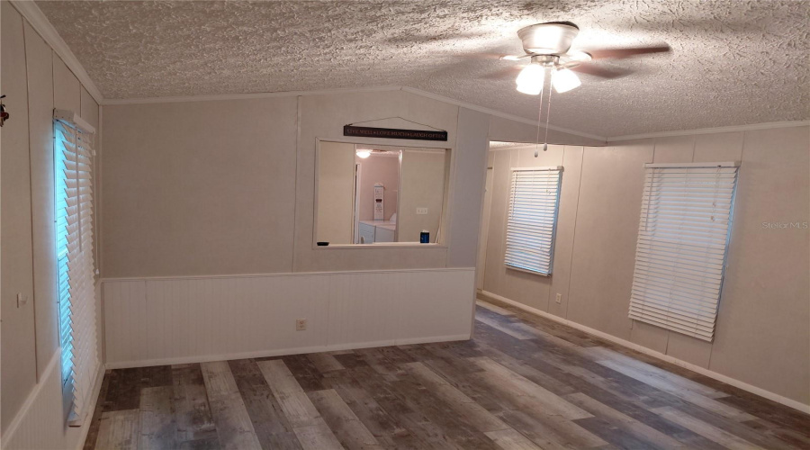 Punta Gorda, Florida 33982, 2 Bedroom Bedrooms, ,1 Bathroombathrooms,Residential,For Sale,Hilnick,0,Mfrtb8542537