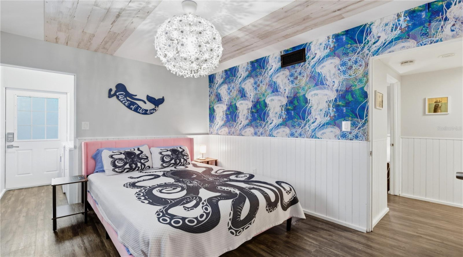 Sarasota, Florida 34242, 6 Bedroom Bedrooms, ,4 Bathroombathrooms,Residential,For Sale,Calle Menorca,0,Mfrtb8541886
