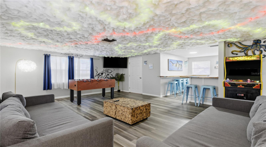 Sarasota, Florida 34242, 6 Bedroom Bedrooms, ,4 Bathroombathrooms,Residential,For Sale,Calle Menorca,0,Mfrtb8541886