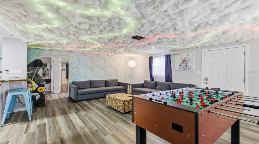 Sarasota, Florida 34242, 6 Bedroom Bedrooms, ,4 Bathroombathrooms,Residential,For Sale,Calle Menorca,0,Mfrtb8541886