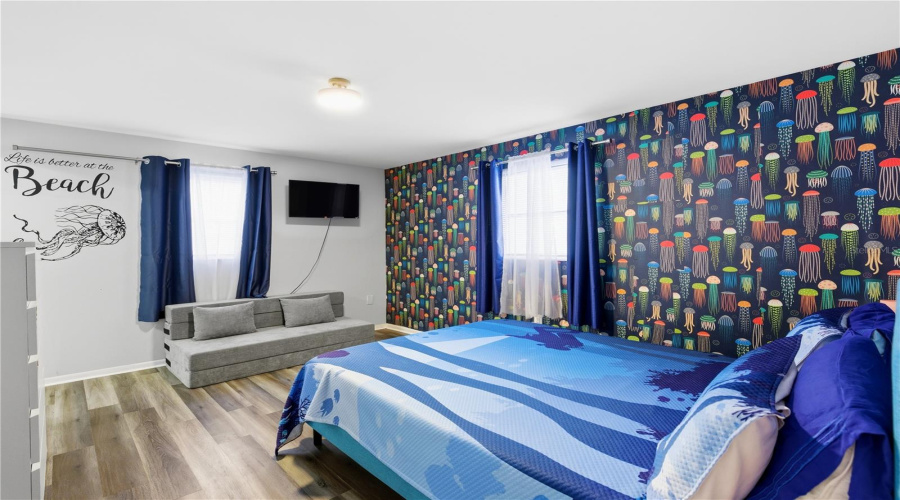 Sarasota, Florida 34242, 6 Bedroom Bedrooms, ,4 Bathroombathrooms,Residential,For Sale,Calle Menorca,0,Mfrtb8541886