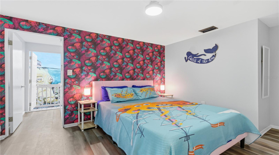Sarasota, Florida 34242, 6 Bedroom Bedrooms, ,4 Bathroombathrooms,Residential,For Sale,Calle Menorca,0,Mfrtb8541886