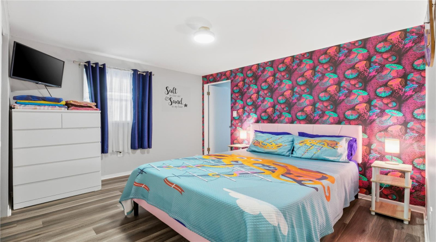 Sarasota, Florida 34242, 6 Bedroom Bedrooms, ,4 Bathroombathrooms,Residential,For Sale,Calle Menorca,0,Mfrtb8541886