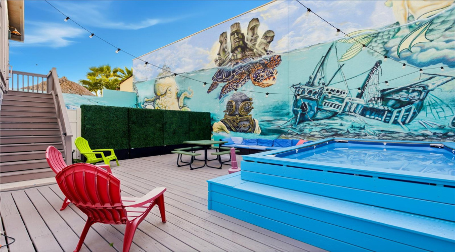 Sarasota, Florida 34242, 6 Bedroom Bedrooms, ,4 Bathroombathrooms,Residential,For Sale,Calle Menorca,0,Mfrtb8541886
