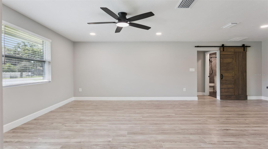 Leesburg, Florida 34788, 3 Bedroom Bedrooms, ,2 Bathroombathrooms,Residential,For Sale,Fairway,0,Mfrg5114734