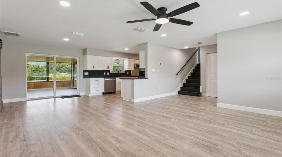 Leesburg, Florida 34788, 3 Bedroom Bedrooms, ,2 Bathroombathrooms,Residential,For Sale,Fairway,0,Mfrg5114734