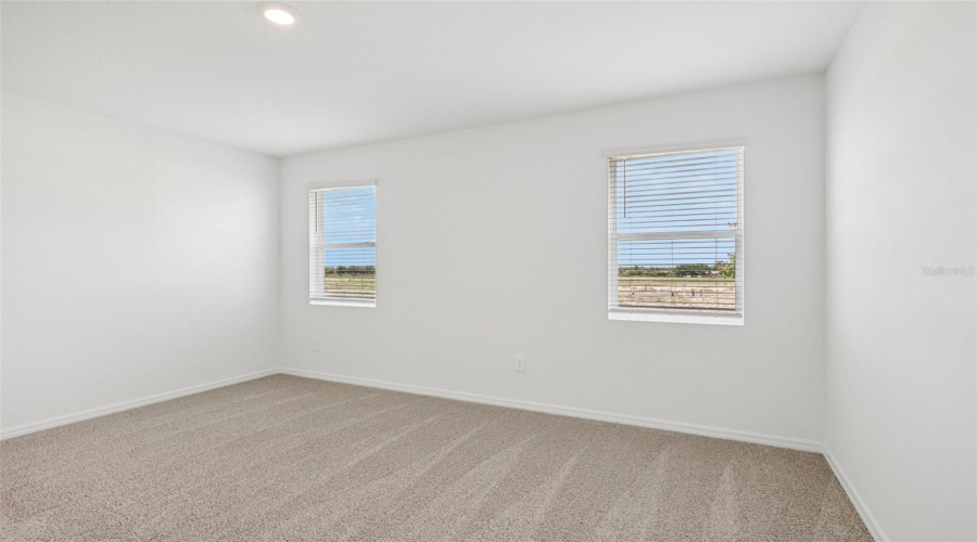 Winter Haven, Florida 33884, 5 Bedroom Bedrooms, ,3 Bathroombathrooms,Residential,For Sale,Hummingbird,0,Mfro6423839