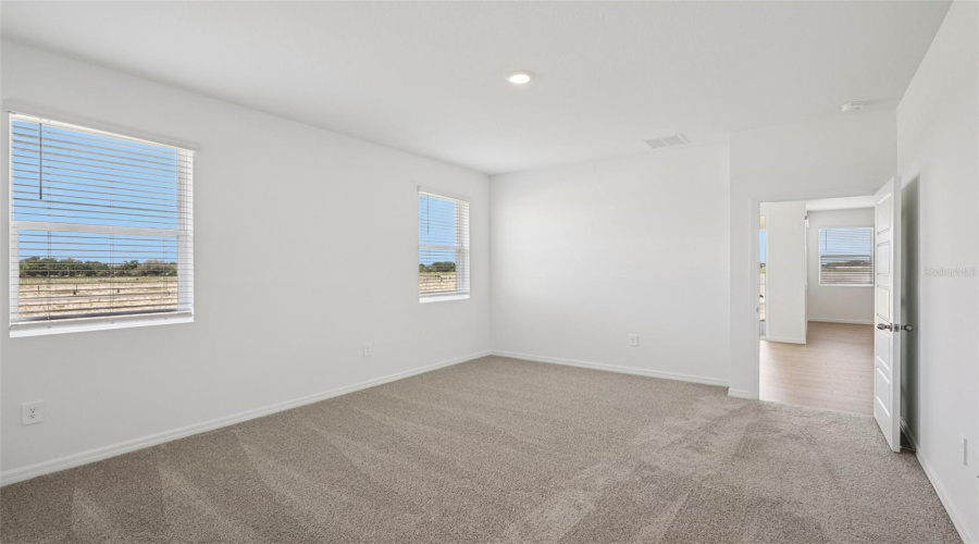Winter Haven, Florida 33884, 5 Bedroom Bedrooms, ,3 Bathroombathrooms,Residential,For Sale,Hummingbird,0,Mfro6423839