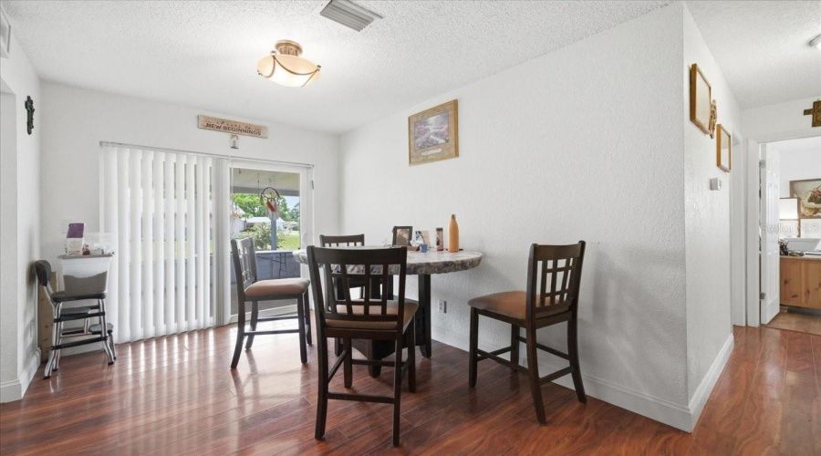 Spring Hill, Florida 34609, 2 Bedroom Bedrooms, ,2 Bathroombathrooms,Residential,For Sale,Eddington,0,Mfrtb8510467