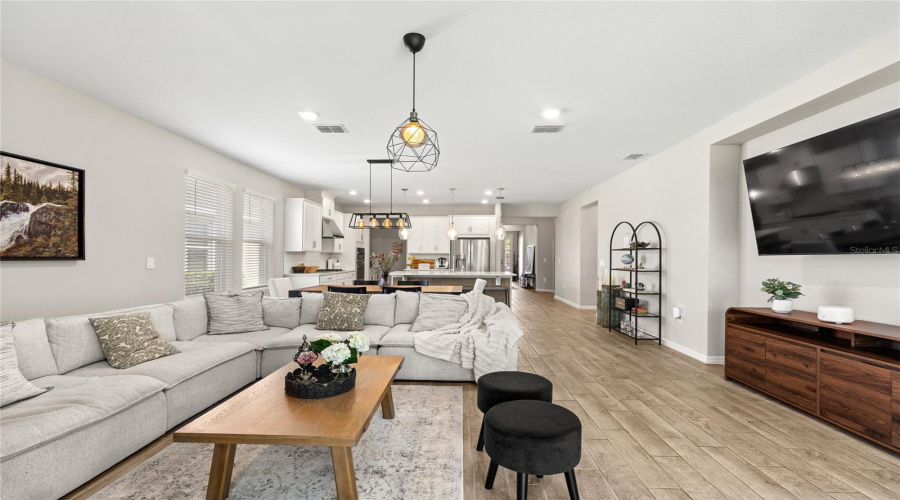 Clermont, Florida 34715, 4 Bedroom Bedrooms, ,3 Bathroombathrooms,Residential,For Sale,Ridge Pointe,0,Mfro6421239