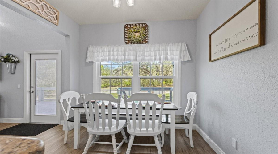 Trenton, Florida 32693, 5 Bedroom Bedrooms, ,5 Bathroombathrooms,Residential,For Sale,48Th,0,Mfrgc538338