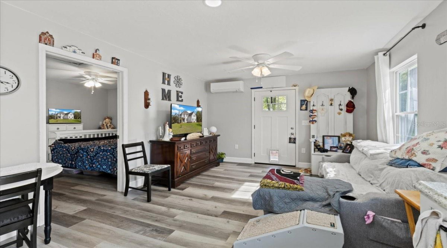Trenton, Florida 32693, 5 Bedroom Bedrooms, ,5 Bathroombathrooms,Residential,For Sale,48Th,0,Mfrgc538338