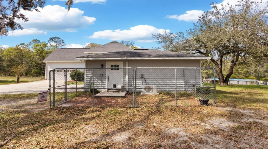 Trenton, Florida 32693, 5 Bedroom Bedrooms, ,5 Bathroombathrooms,Residential,For Sale,48Th,0,Mfrgc538338