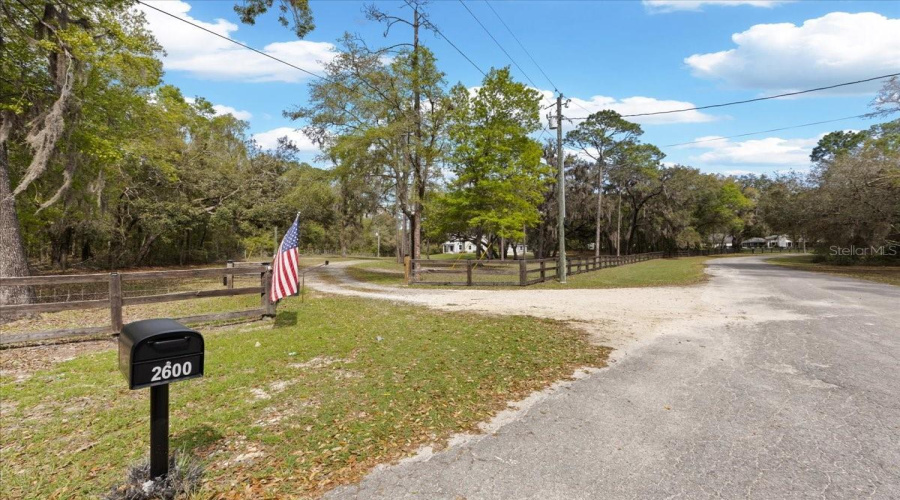 Trenton, Florida 32693, 5 Bedroom Bedrooms, ,5 Bathroombathrooms,Residential,For Sale,48Th,0,Mfrgc538338