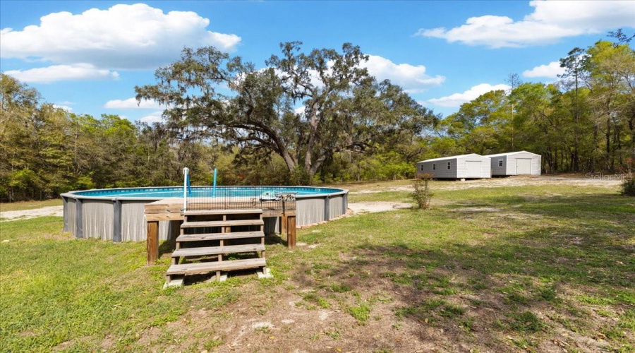 Trenton, Florida 32693, 5 Bedroom Bedrooms, ,5 Bathroombathrooms,Residential,For Sale,48Th,0,Mfrgc538338